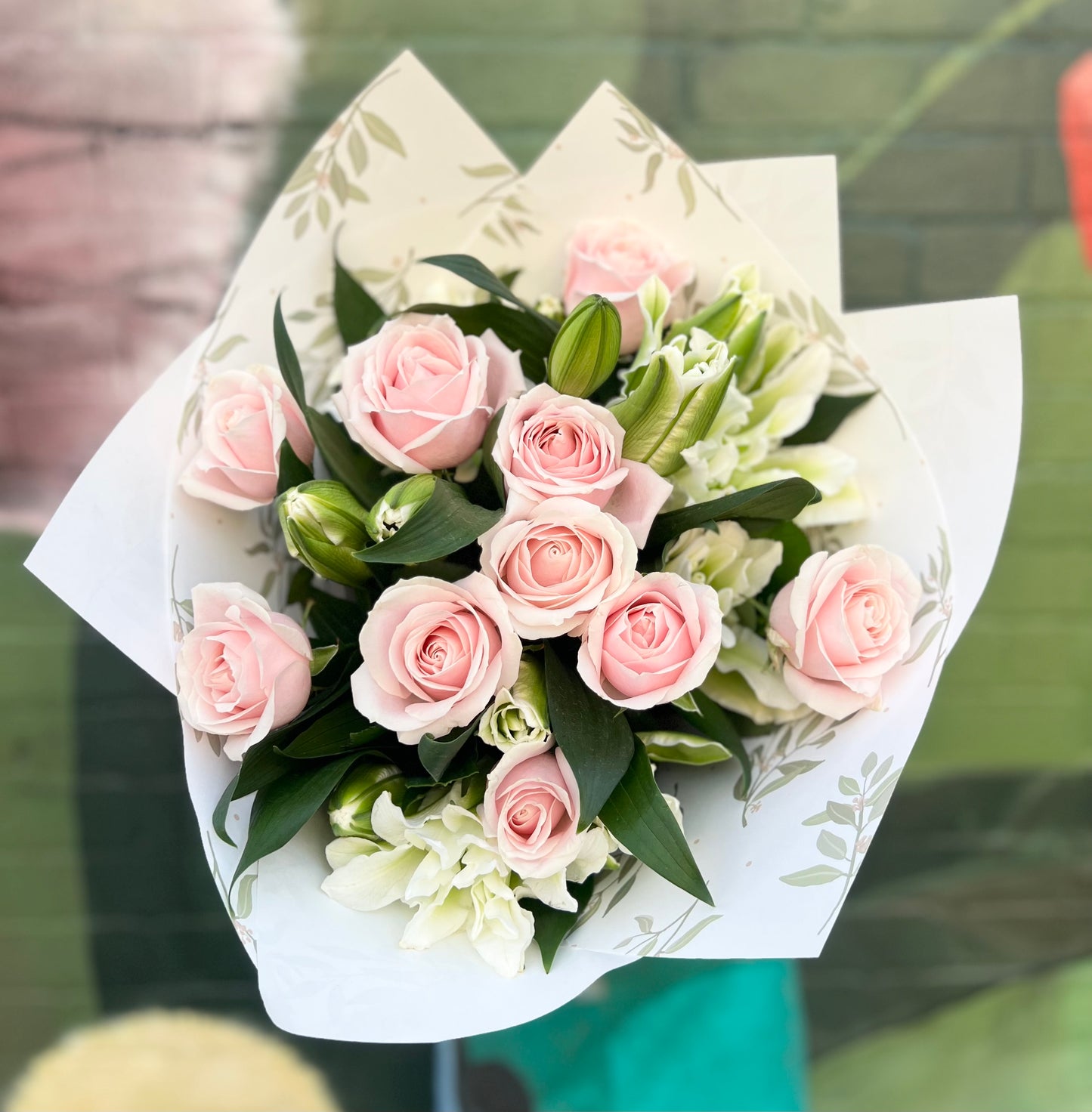 Roselily & Rose Bouquet