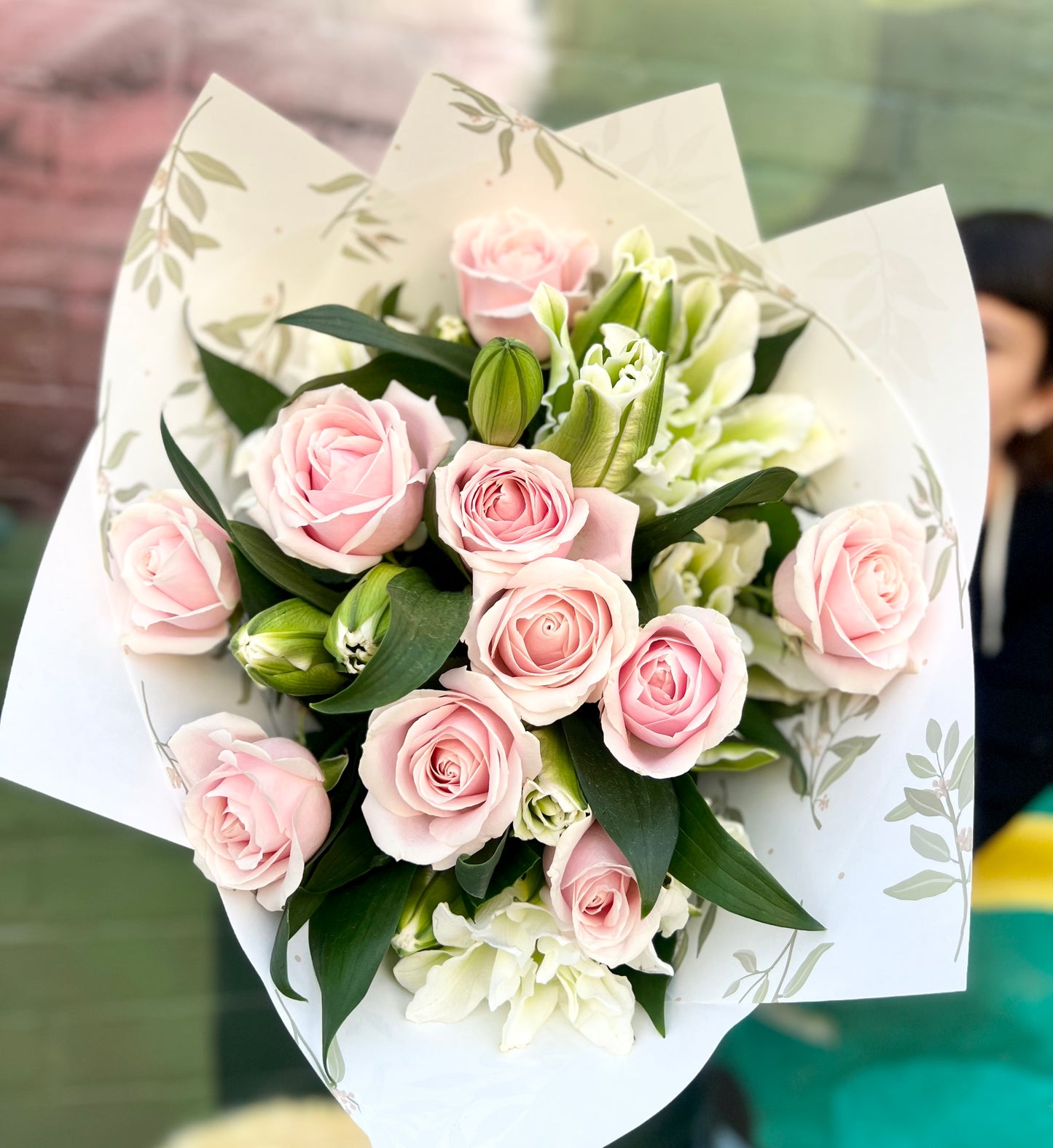 Roselily & Rose Bouquet